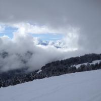 Sur le poème : <br /> "Une trouée dans le ciel" de Boblawap